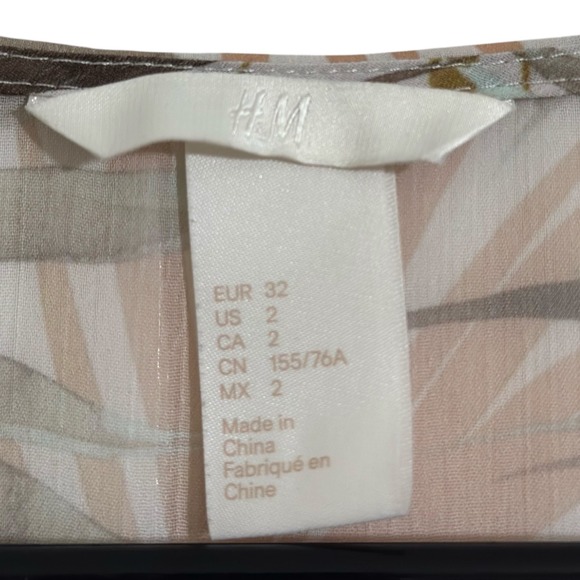 H&M Neutral Brown Tropical Print Button Front Semi Sheer Long Swim Cover Up SZ 2 - Picture 7 of 8